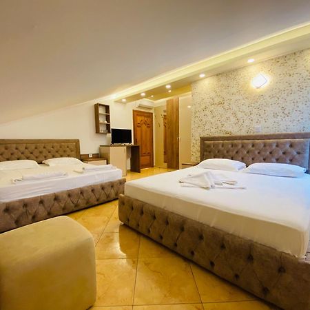 أولتْسي Apart Hotel Llolla المظهر الخارجي الصورة