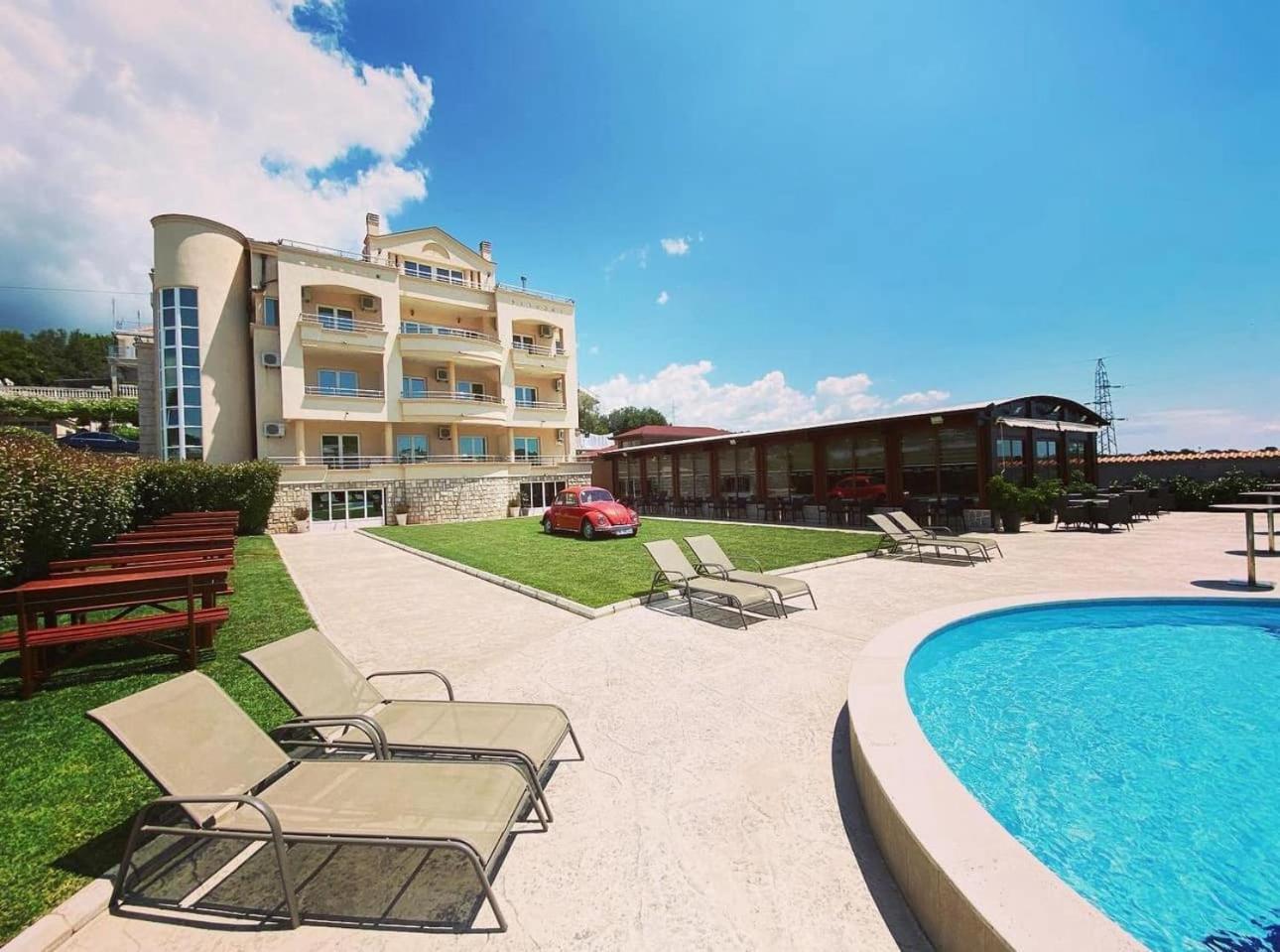 أولتْسي Apart Hotel Llolla المظهر الخارجي الصورة