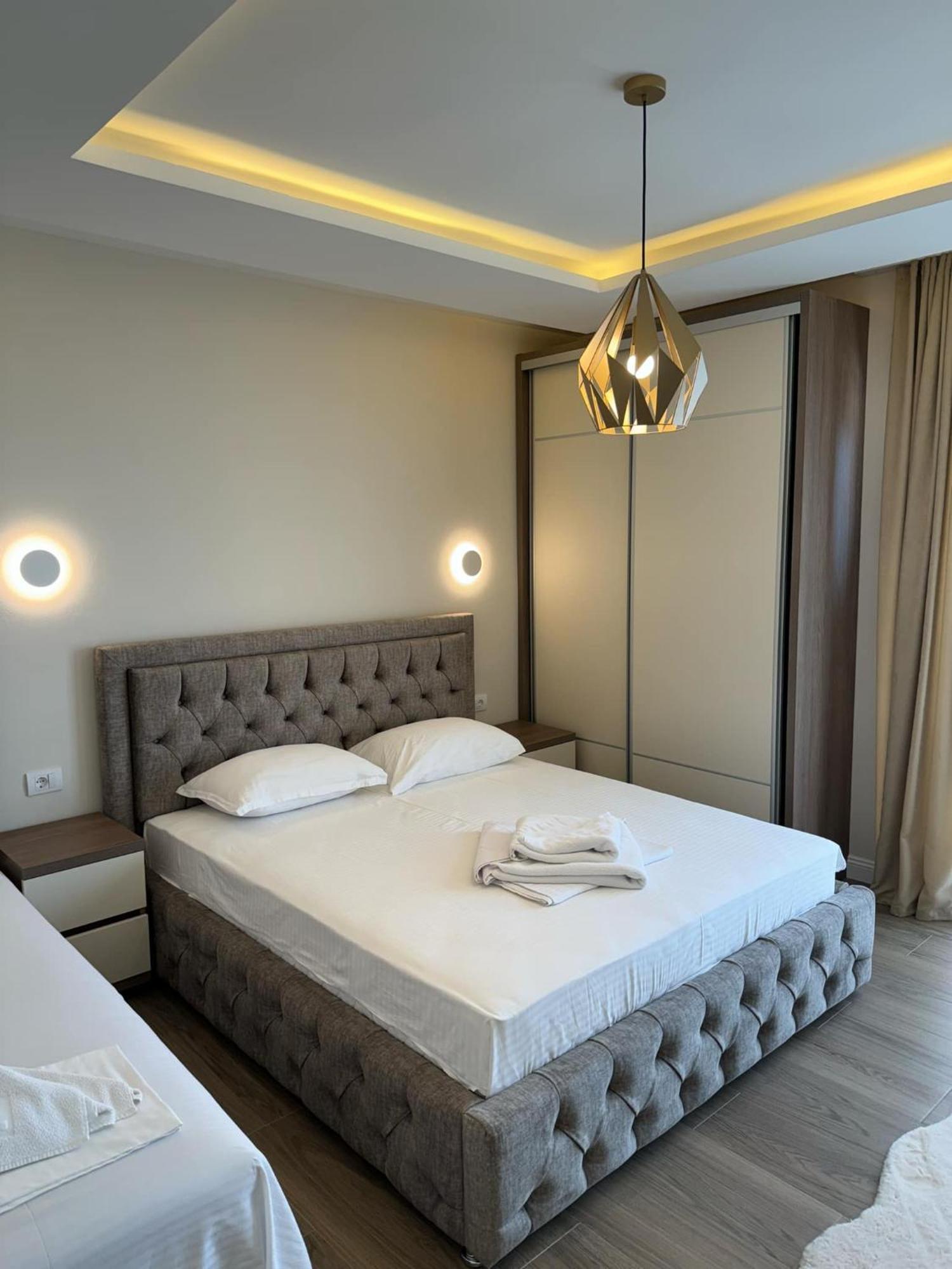 أولتْسي Apart Hotel Llolla المظهر الخارجي الصورة