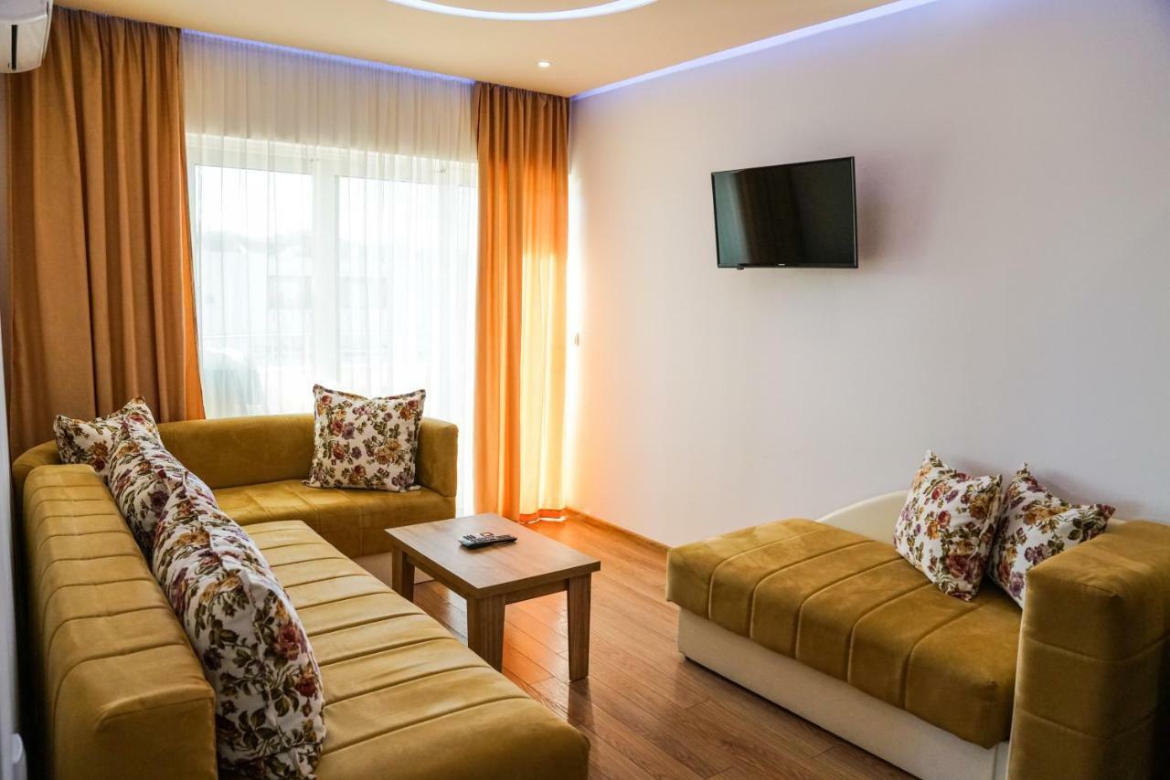 أولتْسي Apart Hotel Llolla المظهر الخارجي الصورة