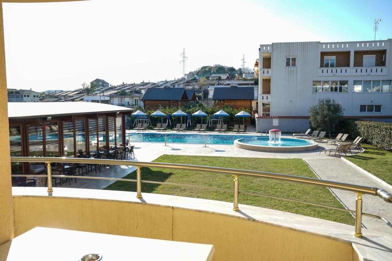 أولتْسي Apart Hotel Llolla المظهر الخارجي الصورة